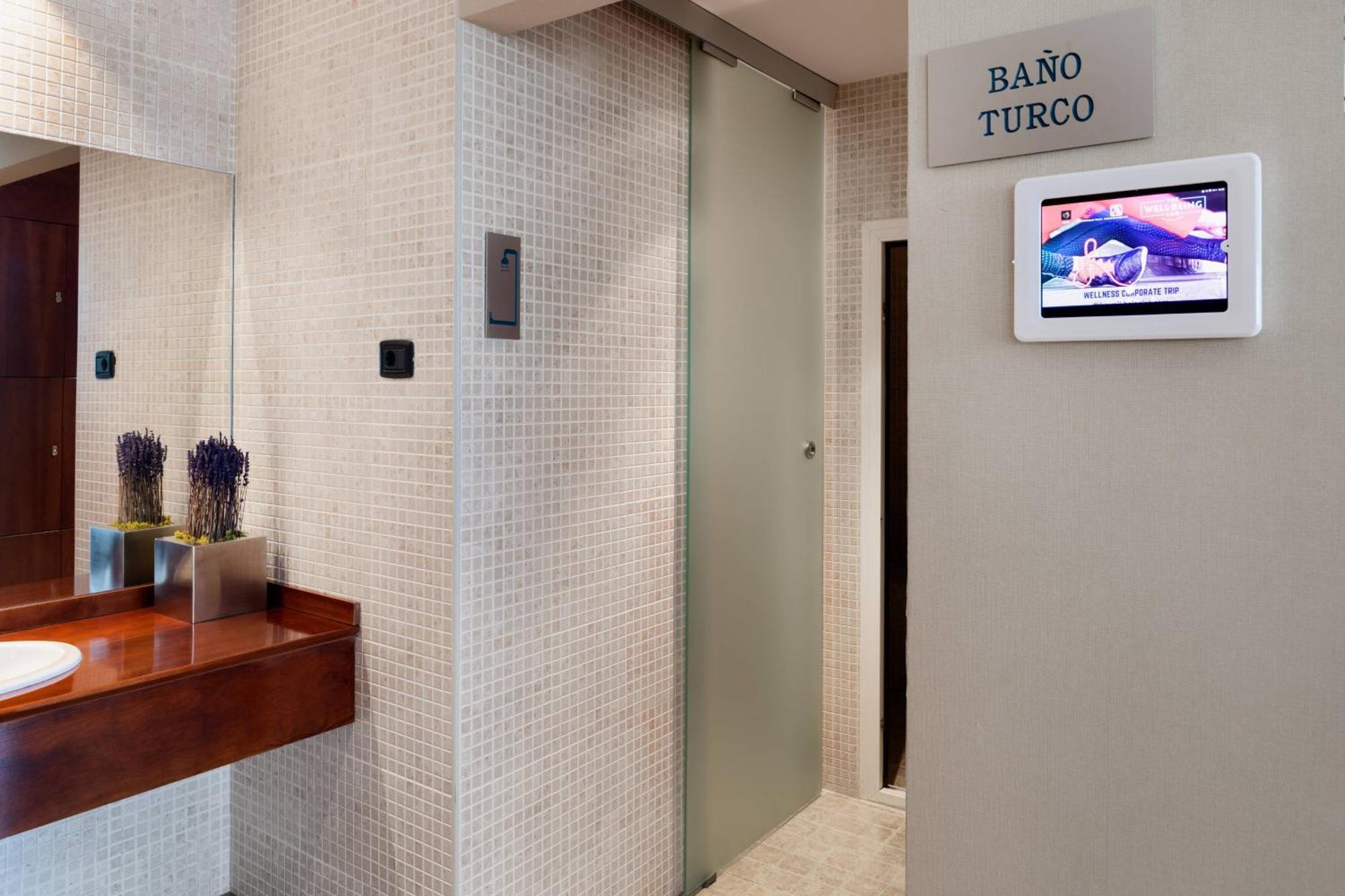 Ac Hotel Gijon By Marriott Buitenkant foto