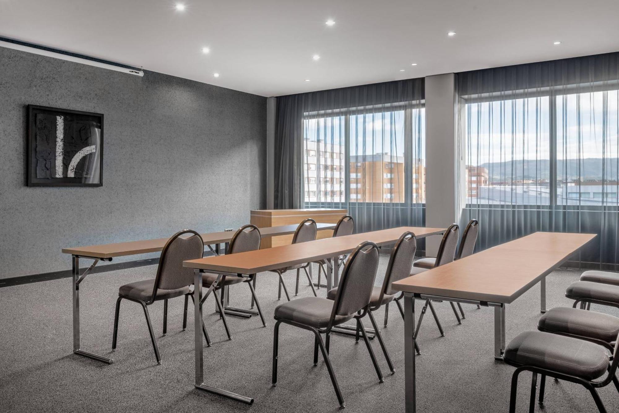 Ac Hotel Gijon By Marriott Buitenkant foto