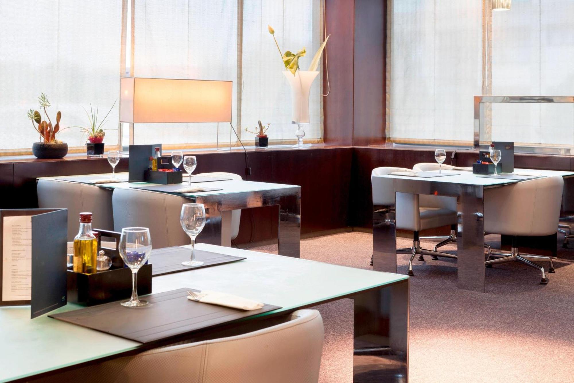 Ac Hotel Gijon By Marriott Buitenkant foto