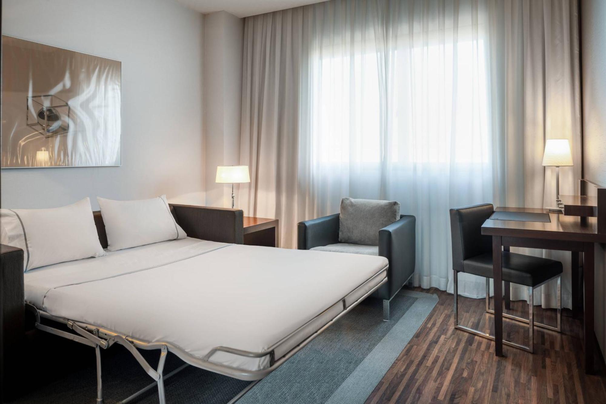 Ac Hotel Gijon By Marriott Buitenkant foto