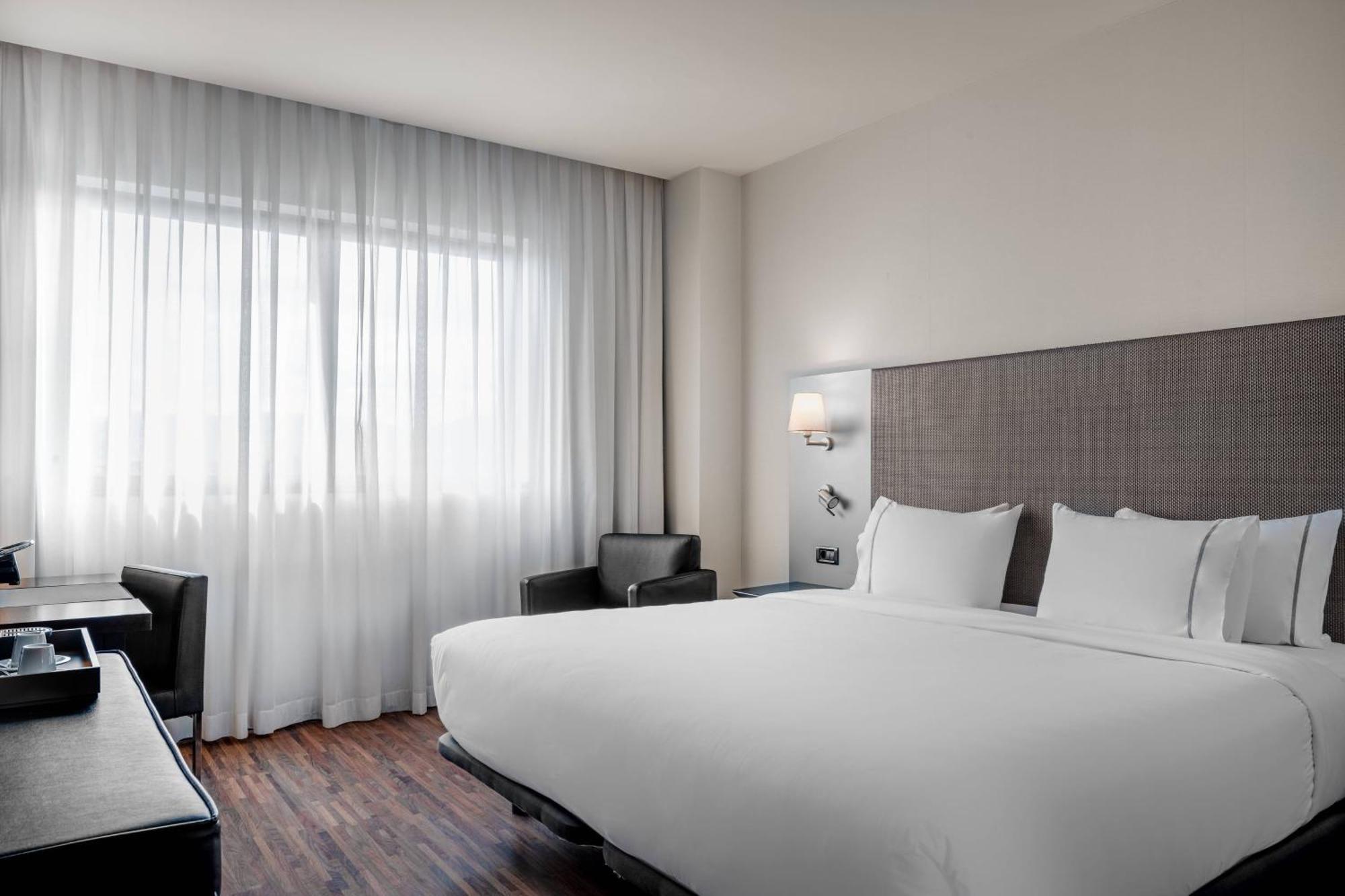 Ac Hotel Gijon By Marriott Buitenkant foto
